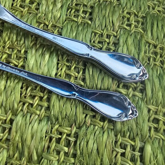 Oneida Strathmore Salad Forks 6" stainless scrolls classic romantic timeless ele - Picture 7 of 7